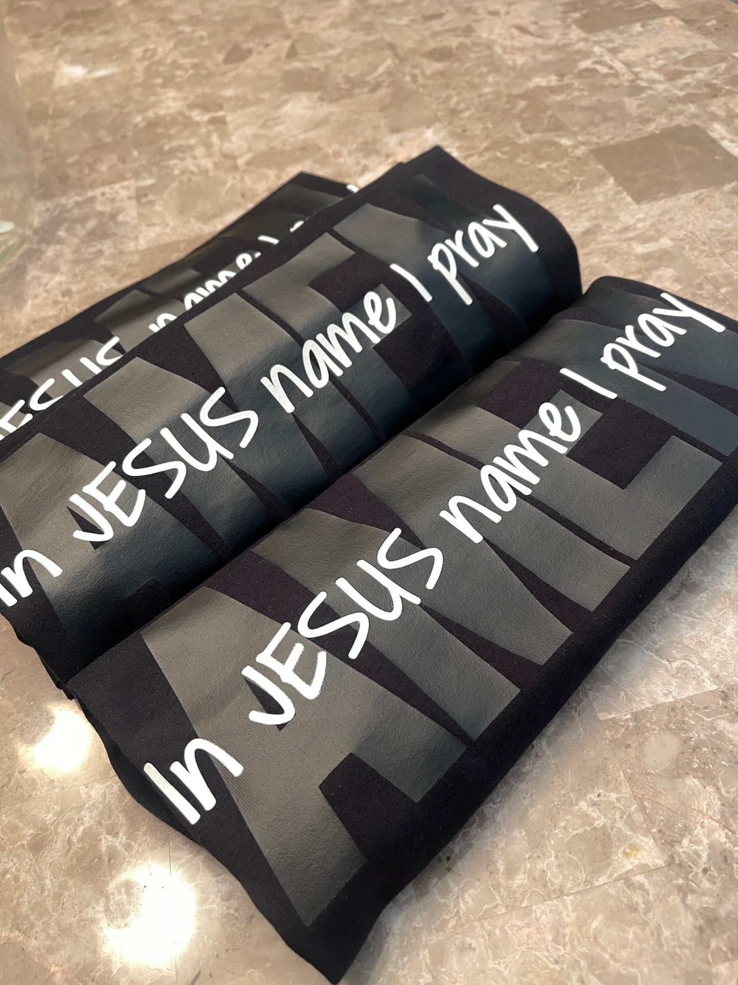 In Jesus’ Name I Pray Amen T-Shirt – Unisex Christian Faith Graphic Tee